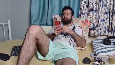 Fly online show from 12.22.25