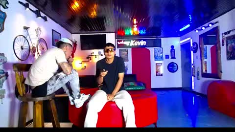 flyckers online show from 04.08.26