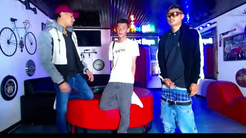 flyckers online show from 04.09.26