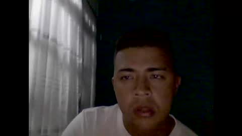 Snapshot of follonwx16xd chatting on 11.17.25 follonwx16xd online show from 11.17.25