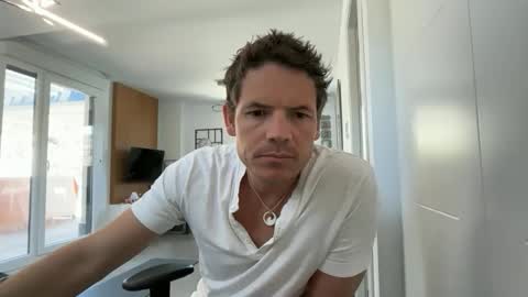 Snapshot of footbag22 chatting on 04.16.26 NutBuster online show from 04.16.26