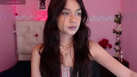 Snapshot of forbidden_candy_ chatting on 02.18.25 forbidden candy  online show from 02.18.25