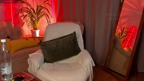     online show from 10.22.25