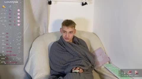 forever_eren online show from 01.17.26