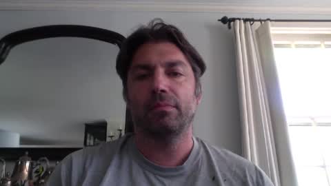 Snapshot of forevergoing chatting on 09.14.25 forevergoing online show from 09.14.25