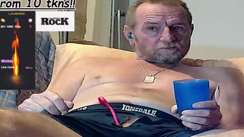 Snapshot of forexxxx_man chatting on 02.10.25 doc online show from 02.10.25