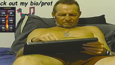 Snapshot of forexxxx_man chatting on 06.22.26 doc online show from 06.22.26