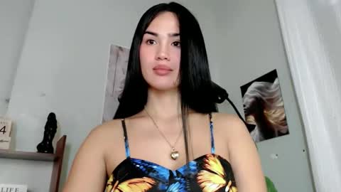 KHATRINA STACIE MARIE online show from 02.15.26