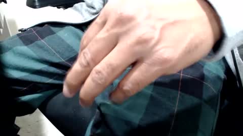 foster19422002 online show from 01.20.25