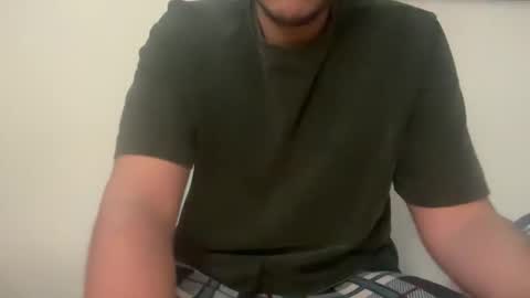 Snapshot of fourelementstrainer chatting on 03.23.26 fourelementstrainer online show from 03.23.26