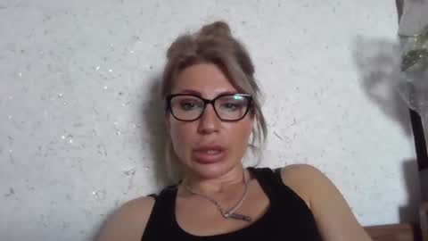 fox_red_lady7 online show from 04.03.26