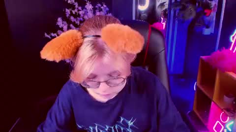 Polly online show from 06.11.26