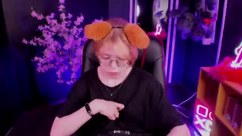 Polly online show from 06.26.26