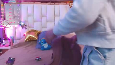 Foxxy  online show from 11.03.25