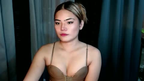 Snapshot of foxxypennyx chatting on 09.18.25 Cheska online show from 09.18.25