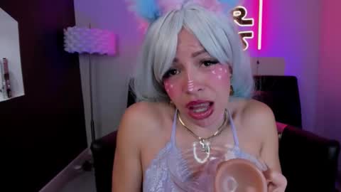 Miss Evans online show from 02.10.26