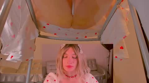 Sue online show from 02.11.25