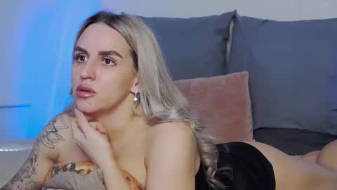 Foxy Kimmi online show from 02.27.26