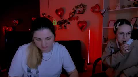 Snapshot of foxy_tease_ chatting on 02.13.26 foxy_tease_ online show from 02.13.26