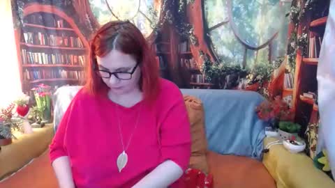 Snapshot of foxydesiree chatting on 06.07.26 foxydesiree online show from 06.07.26