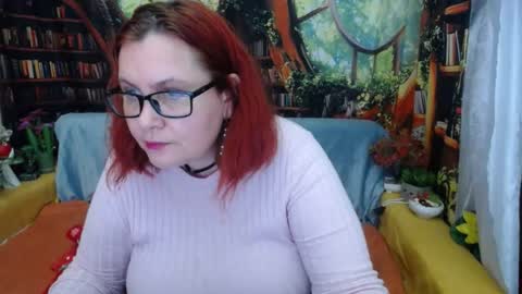 Snapshot of foxydesiree chatting on 06.16.26 foxydesiree online show from 06.16.26