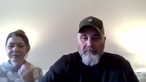 Snapshot of foxyfang chatting on 01.28.25 foxyfang online show from 01.28.25