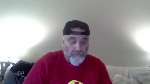 Snapshot of foxyfang chatting on 09.25.25 foxyfang online show from 09.25.25