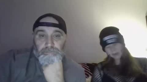 Snapshot of foxyfang chatting on 11.01.25 foxyfang online show from 11.01.25