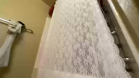 Snapshot of foxyredddd chatting on 10.11.25 beautiful blair online show from 10.11.25