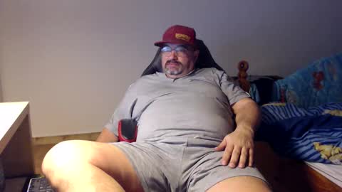 Snapshot of fraboys chatting on 02.21.26 Fraboys online show from 02.21.26