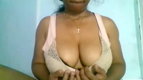 fracisca2204 online show from 11.30.25