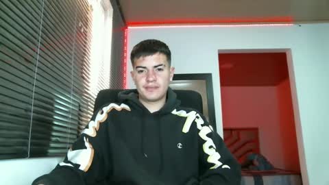 franccesco_699 online show from 02.25.25