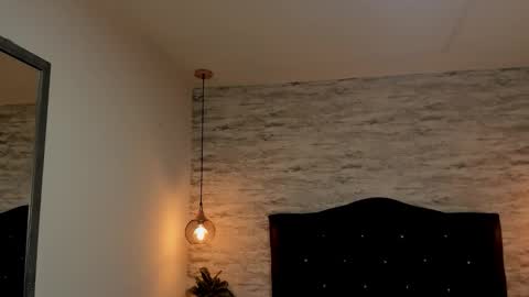          online show from 01.06.26