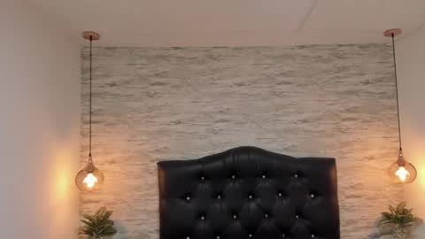          online show from 04.12.26