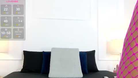 Snapshot of francesca_doll chatting on 06.10.26 francesca_doll online show from 06.10.26