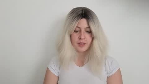 Francesca online show from 01.08.26