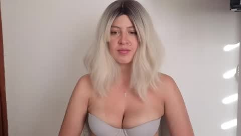 Francesca online show from 07.21.26