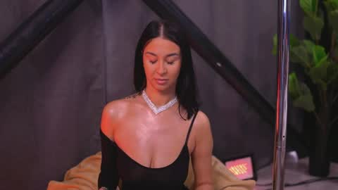 francescadante online show from 03.25.26