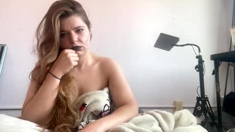 francescafey online show from 09.17.25