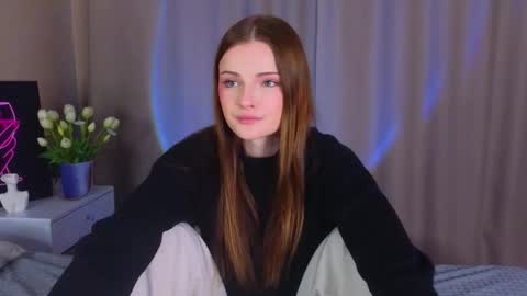 Marybrown eye Katy gray eye online show from 03.25.26