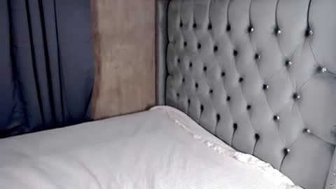 LOVE online show from 02.21.25