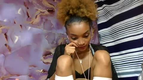 Snapshot of francinoli chatting on 06.24.26 Francinoli online show from 06.24.26