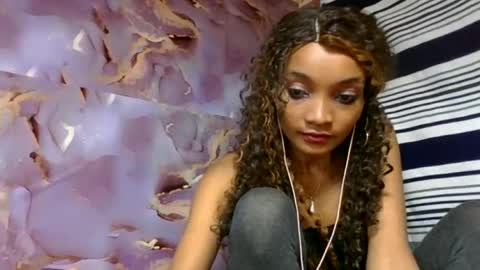 Snapshot of francinoli chatting on 06.28.26 Francinoli online show from 06.28.26