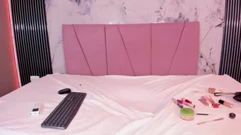 Laura online show from 03.20.26