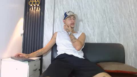 Snapshot of franco_roux chatting on 02.12.26 Franco online show from 02.12.26