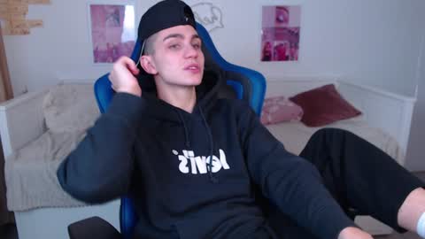 Frank online show from 12.26.24