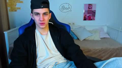 Frank online show from 02.15.25