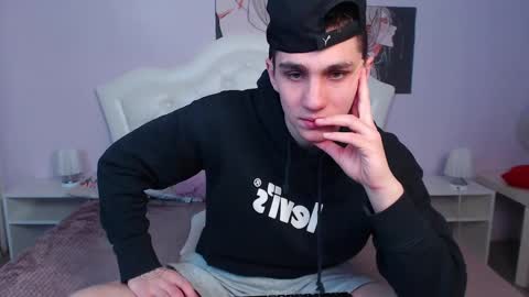 Frank online show from 02.22.25