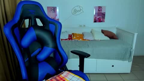 Frank online show from 10.12.25