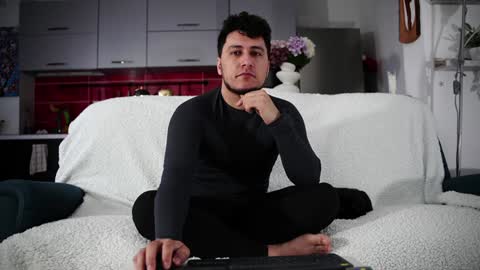 frankhairy online show from 02.02.25